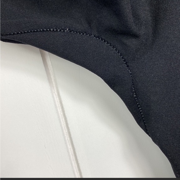 Belly Bandit Bump Support Capri Leggings black size Large - Picture 5 of 7